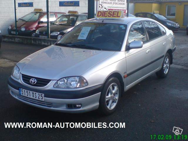 Bergam & ses Avensis 001